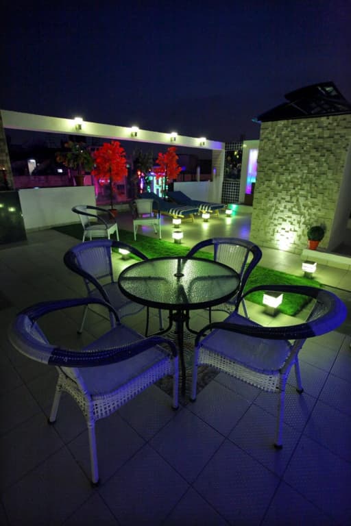 Hotel The Pearl - Newly Renovated in City Centre - photo 20