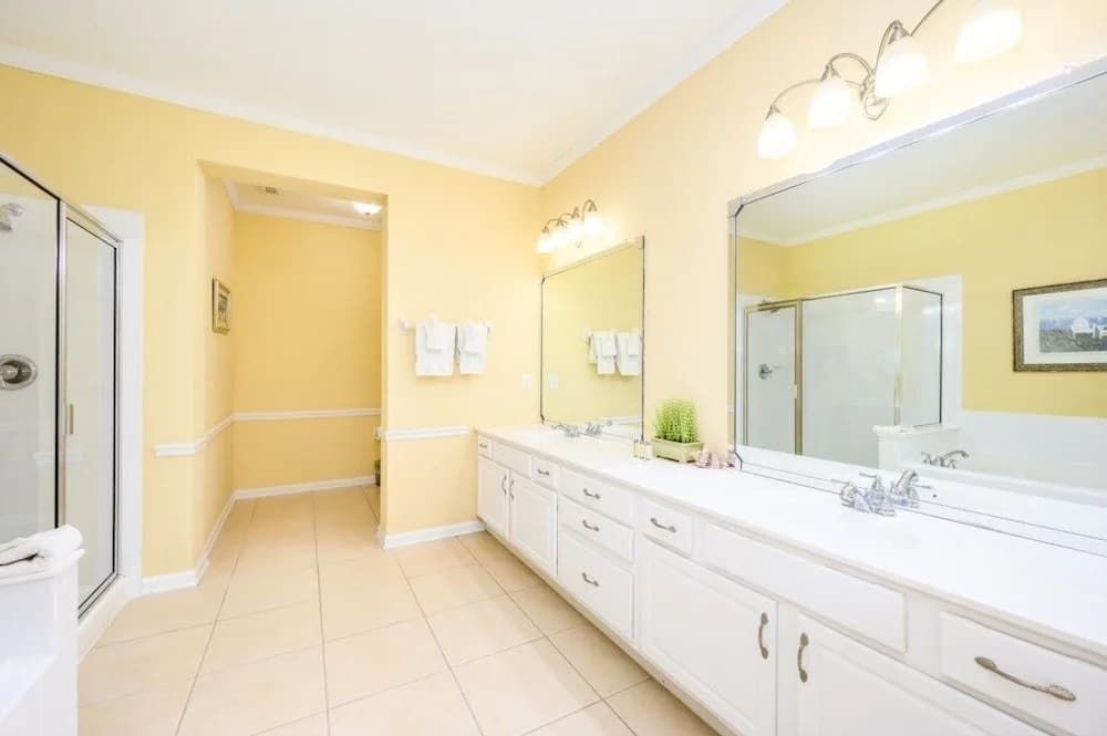 4 Bedroom Lake View [cdc Compliant] 1008 Condo - photo 8