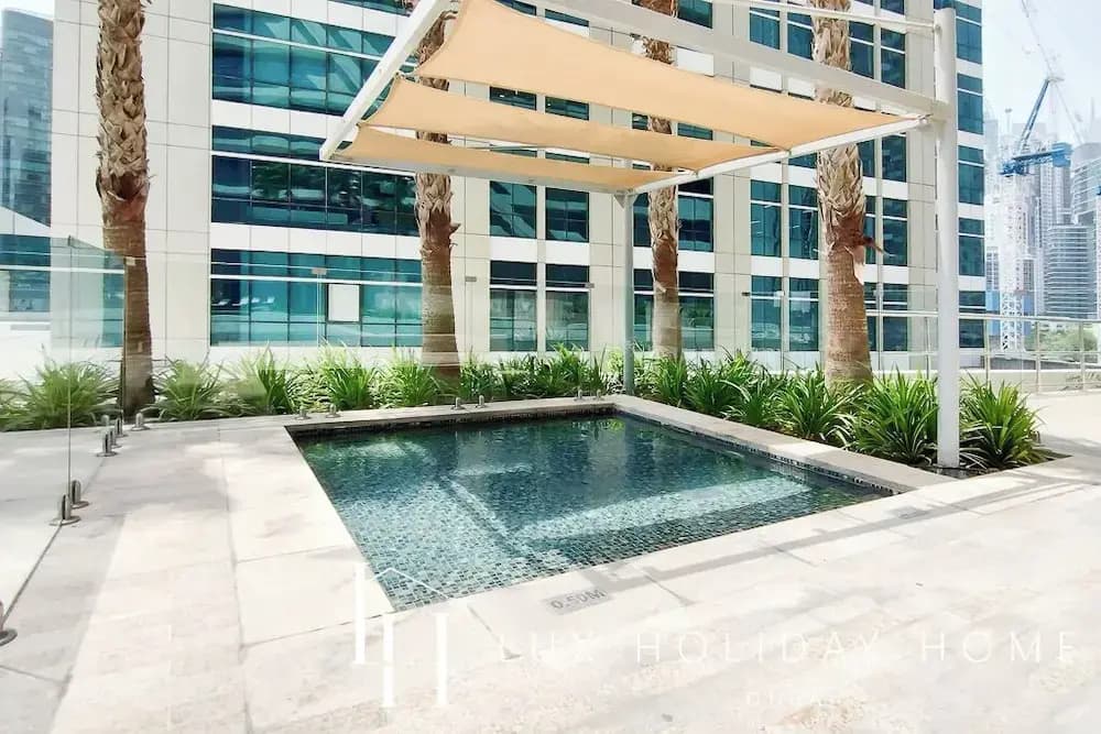 LUX The Bays Edge Canal View Suite - photo 18