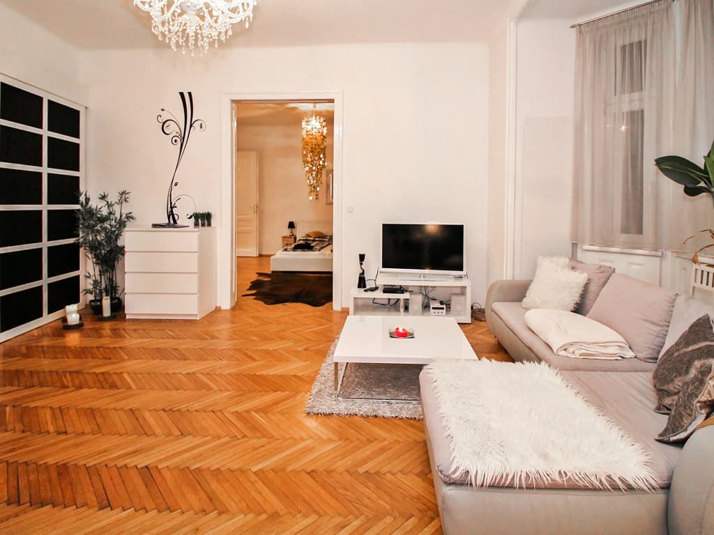 Romantic Living - photo 2