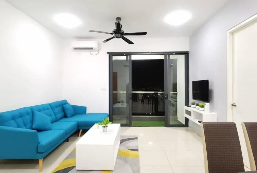 Woodsbury Suite by Homez Suite - main photo