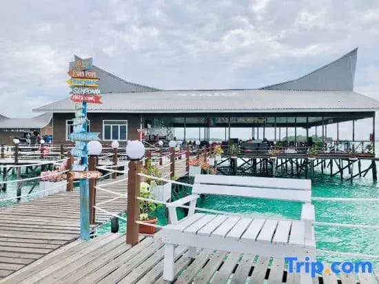 Starz Water Village - photo 2