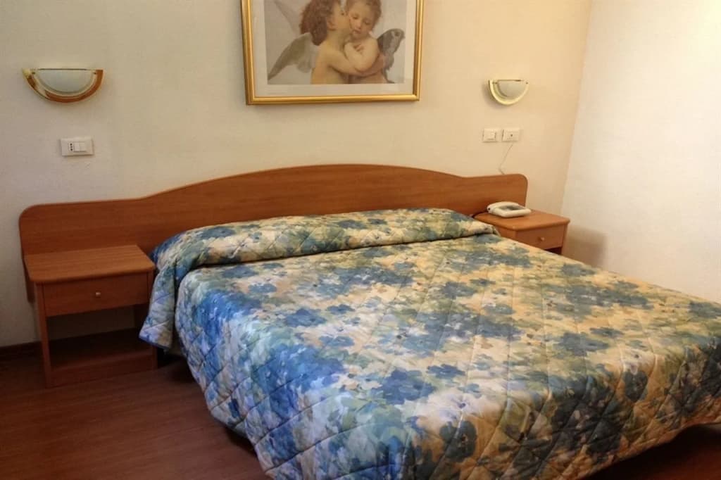 Tirreno Hotel - photo 3