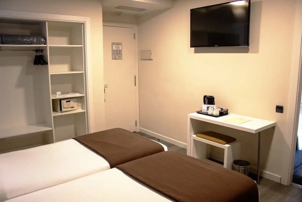 Del Compte Hotel - photo 3