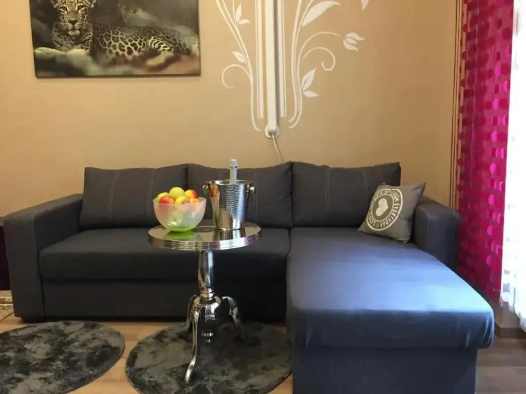 Mandy Rooms - photo 4