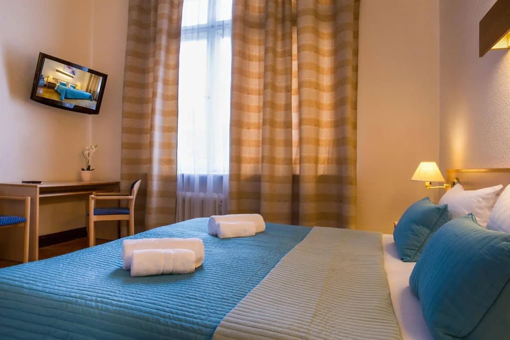 Hotel Comet am Kurfürstendamm - photo 7
