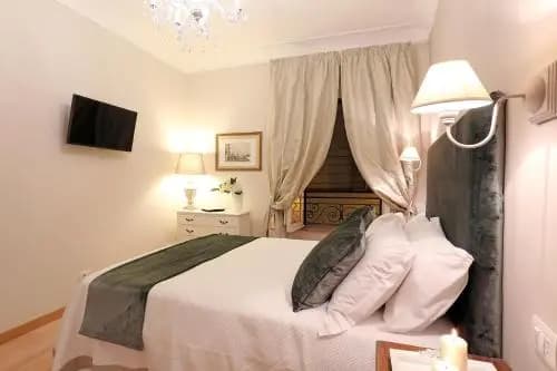 Via della Vite 2nd Floor Apartment - photo 5