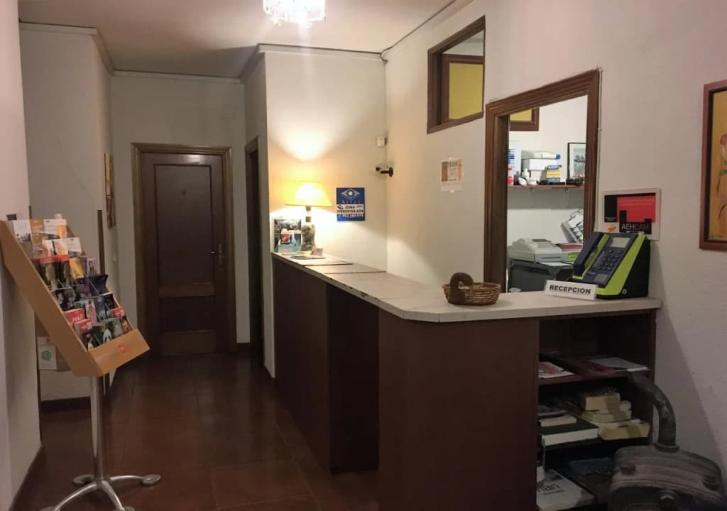 Hostal Tokio - photo 12