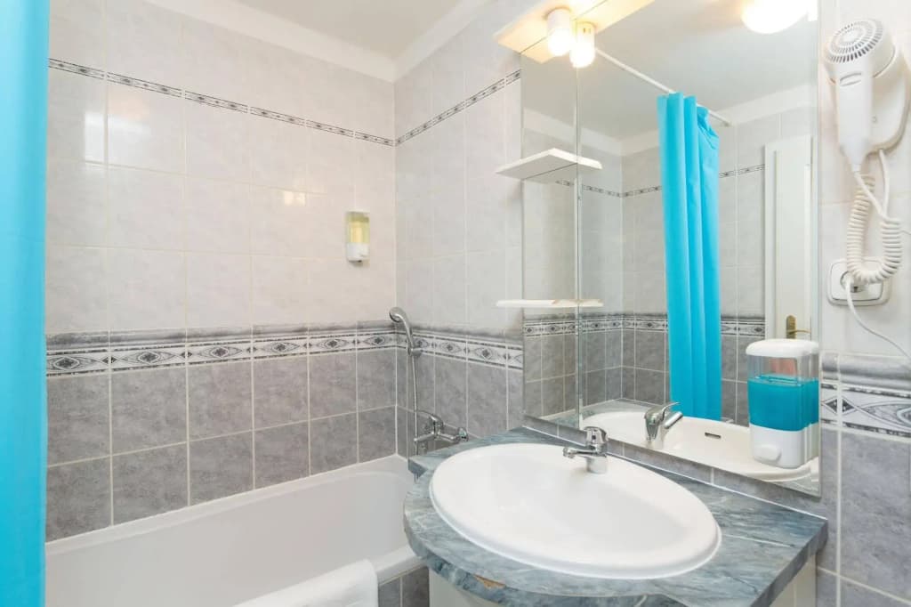 Picasso Apartments Prague - photo 8