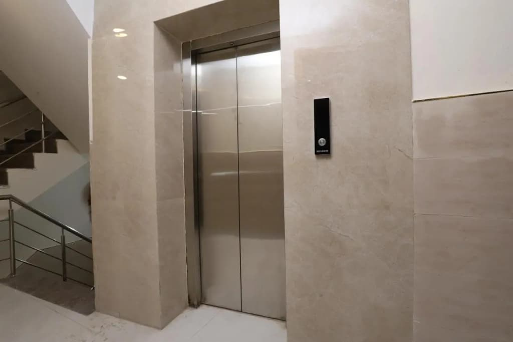 Hotel Airway Inn - photo 7