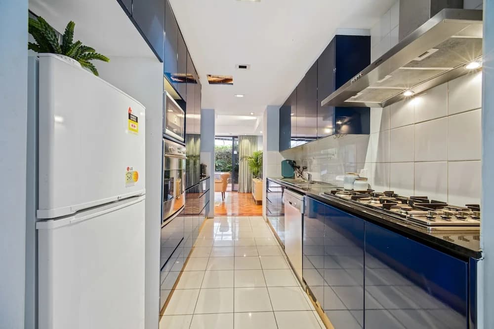 Terrace Living in the Heart of Sydney - photo 11