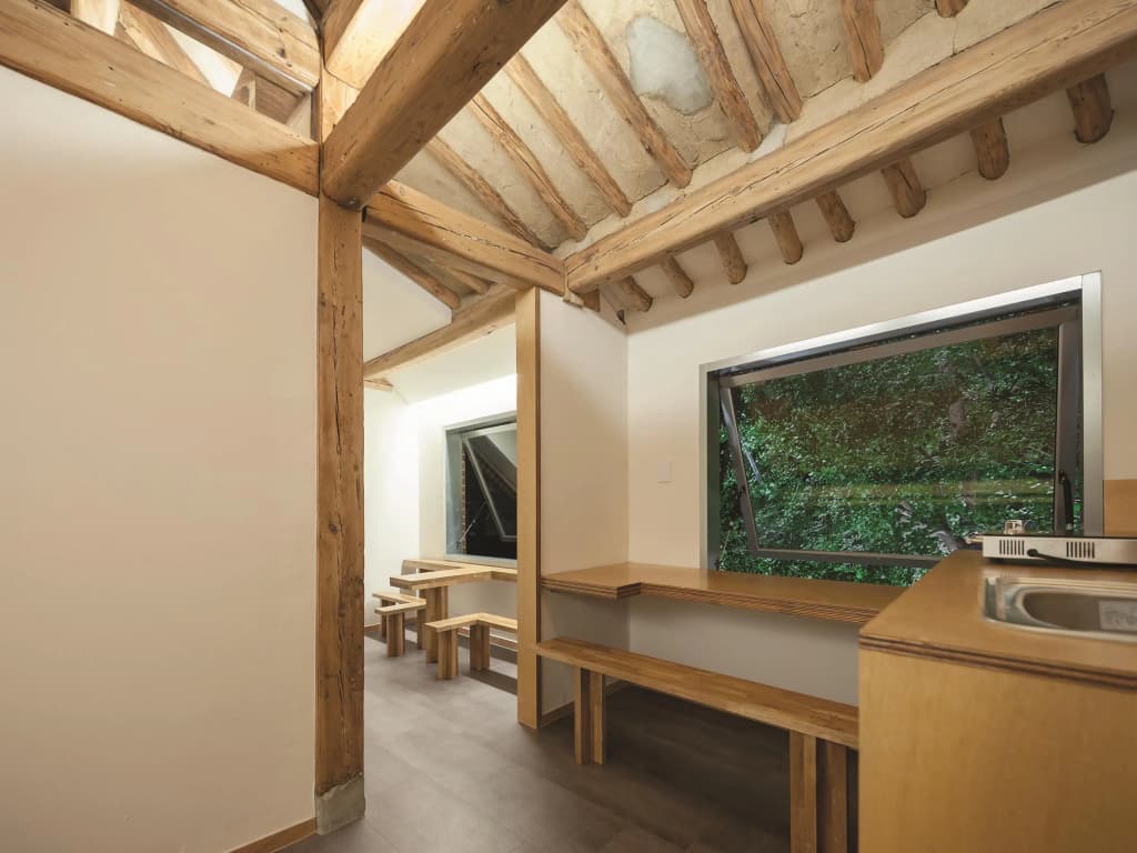 Side Hanok Guesthouse - photo 4