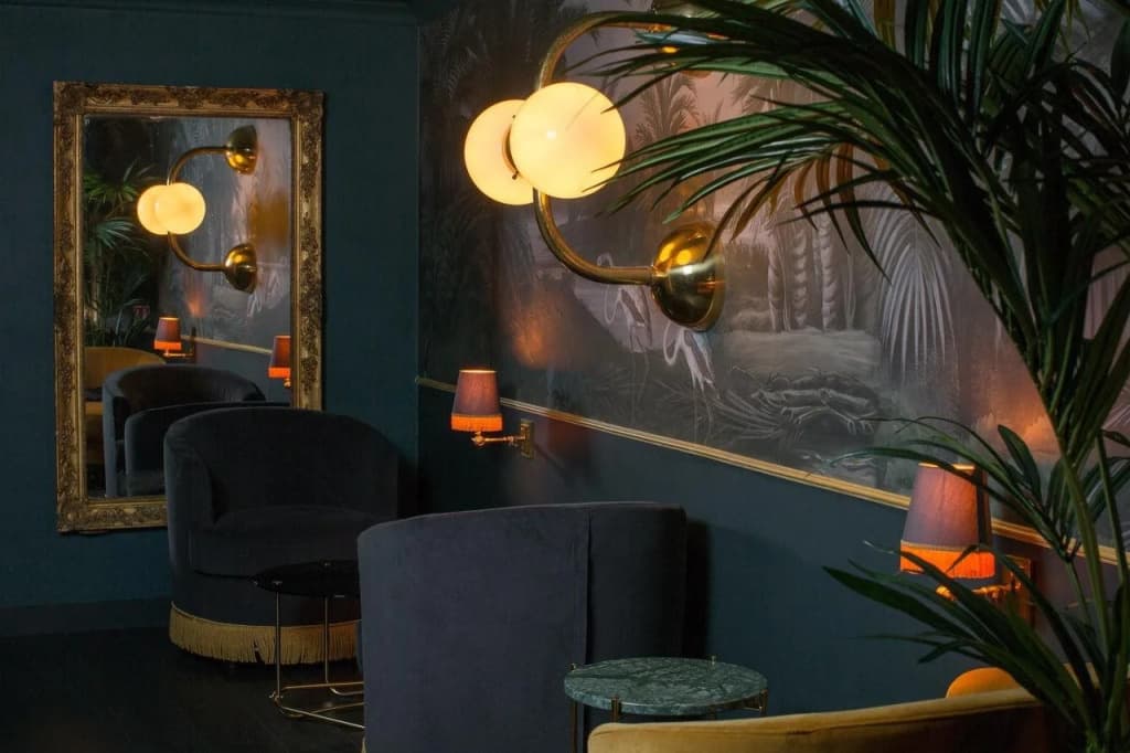 Snob Hotel - photo 2