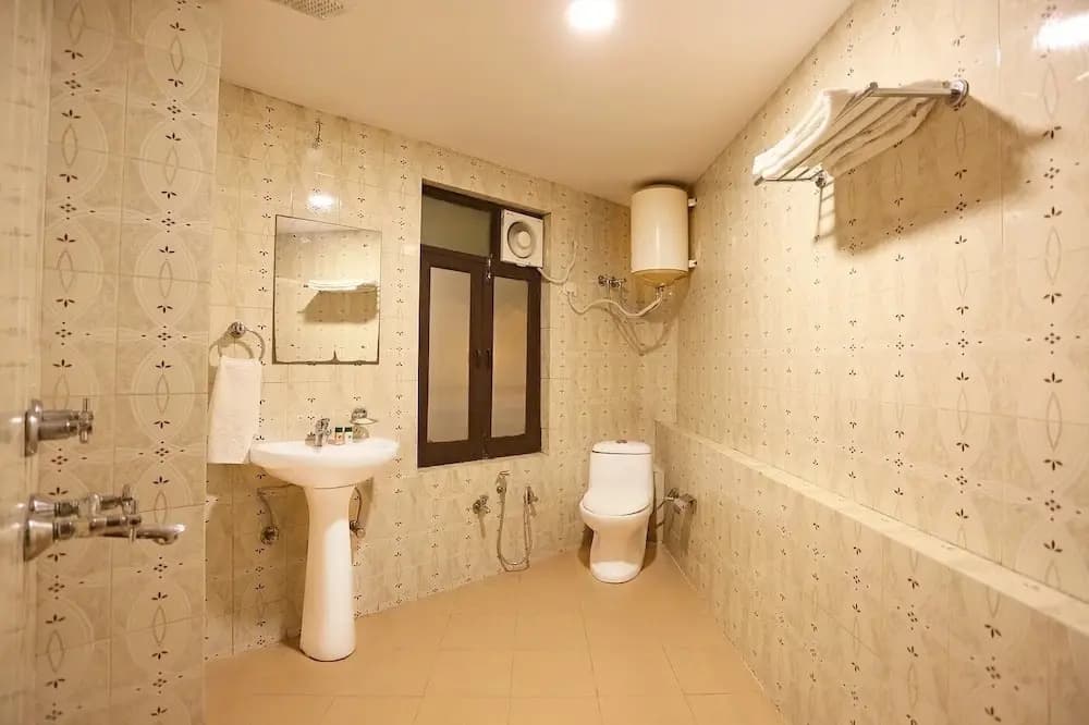 Hotel Ravin - photo 9