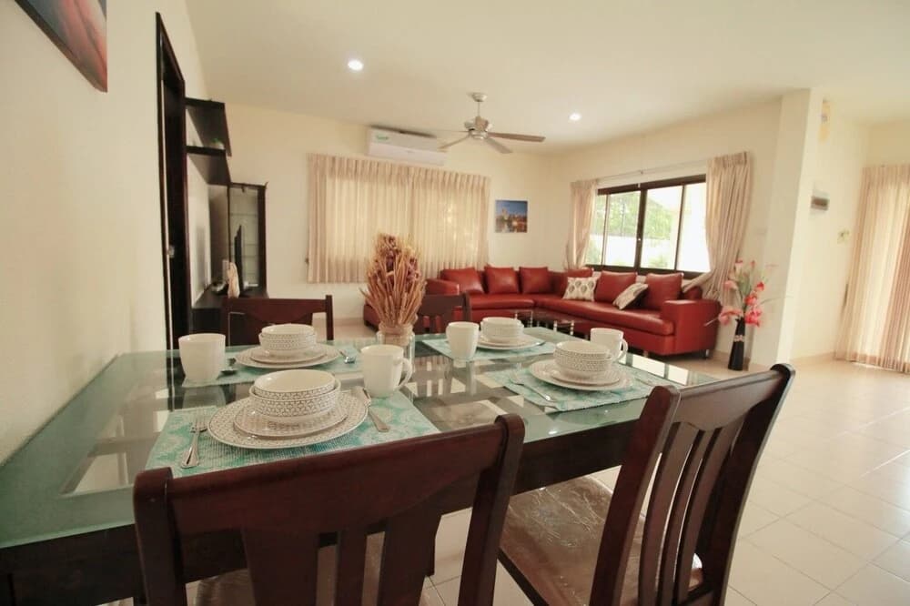 Adare Villa - photo 15