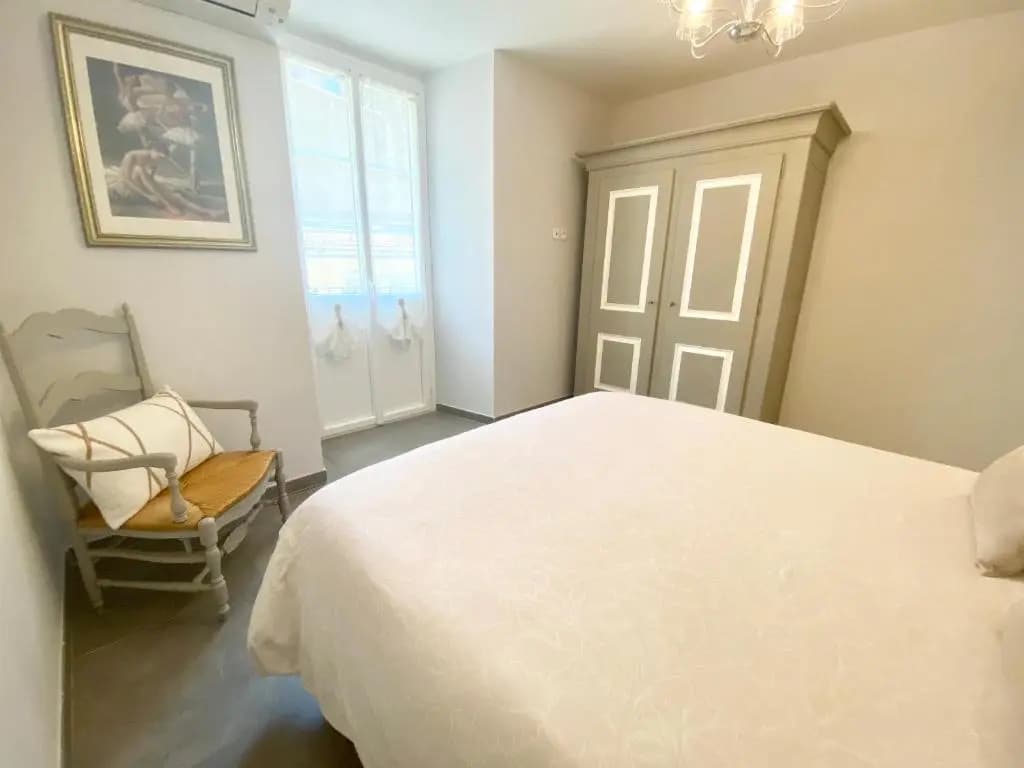Cozy 2BR Appartment near the Port of Nice - photo 6