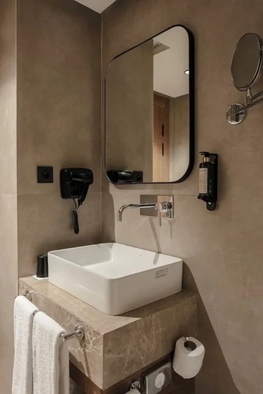 NearYo Hotels - photo 11