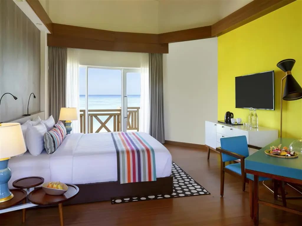 Mercure Maldives Kooddoo - photo 3