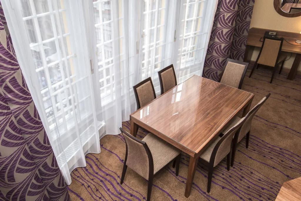 Merchant's Crown Suites and Spa - photo 19