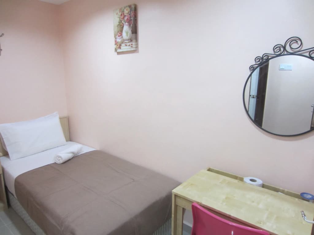 First and New Star Hotel - photo 5