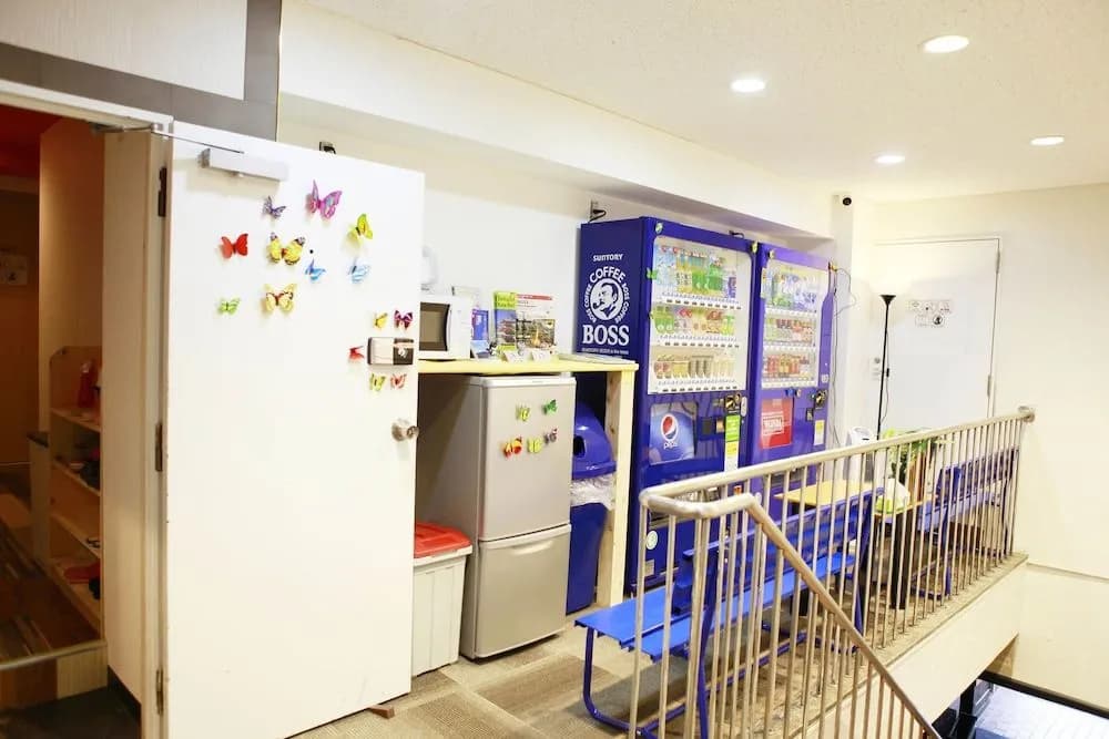 G'inns guest house - Hostel - photo 10