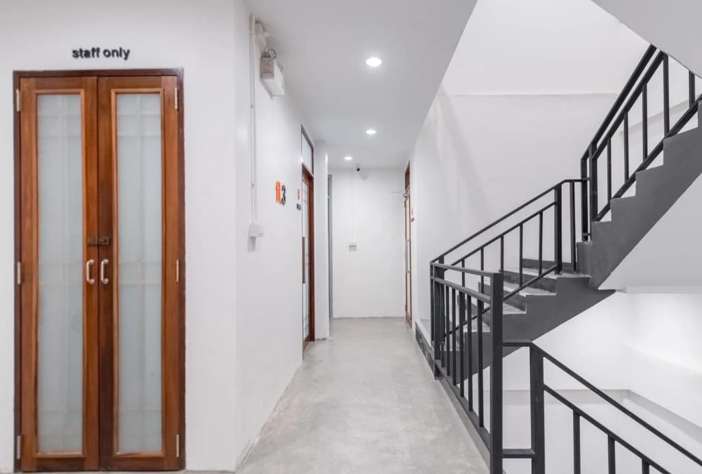 Tiny Taladnoi Hostel - photo 10