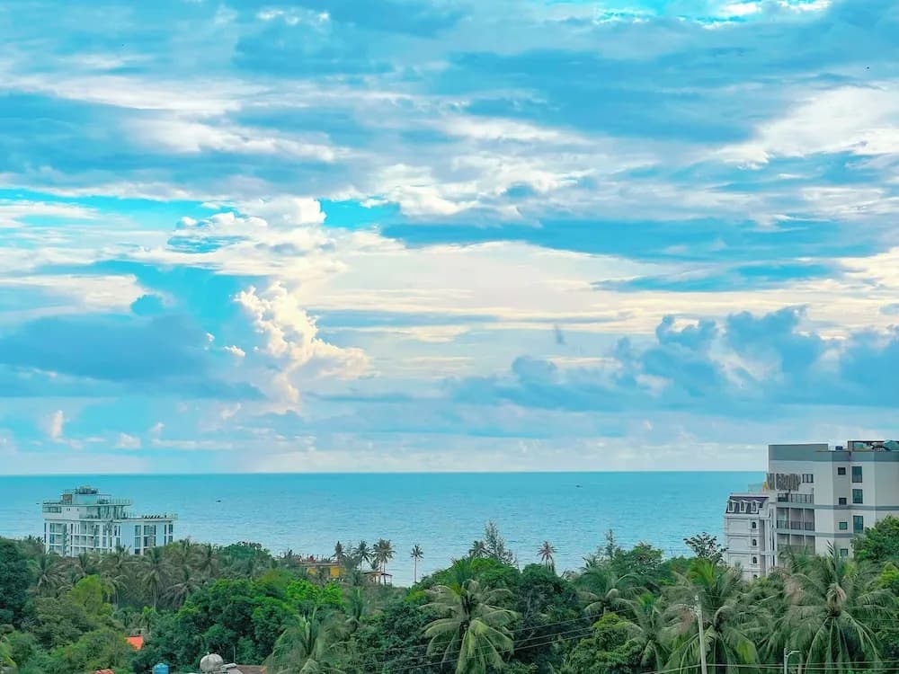 Sea Breeze Resort & Spa - photo 39