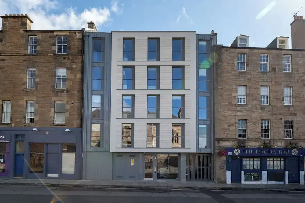 Student Only Buccleuch Street - photo 32