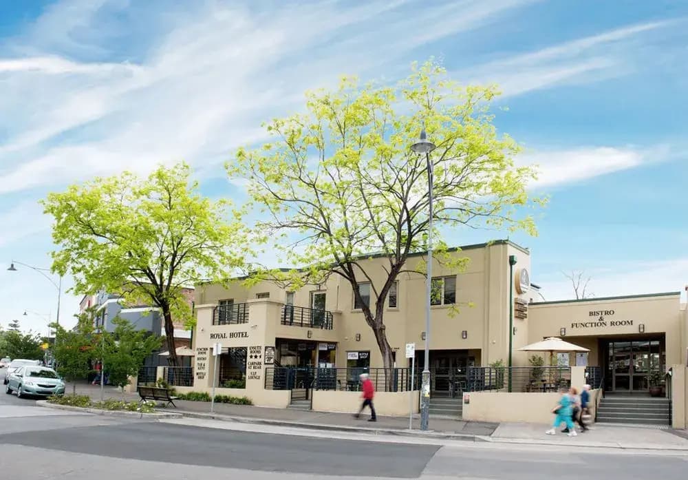 Royal Hotel Springwood - photo 13