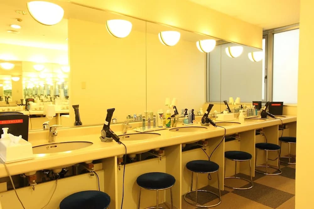 Sauna & Capsule Hotel Dandy – Caters to Men - photo 27
