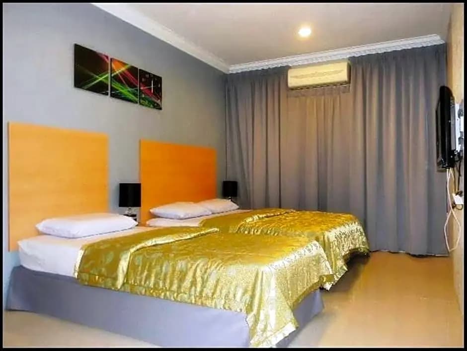 Hotel Budget Lestari - photo 3