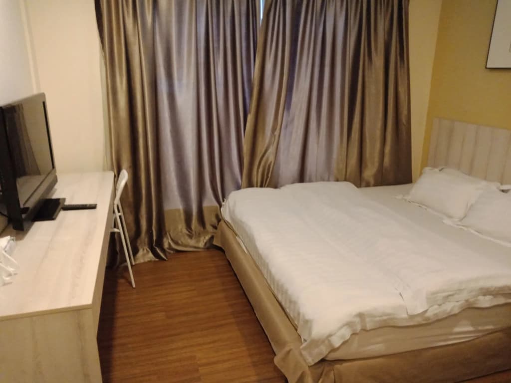 Hotel Zamburger Taman Segar - photo 3