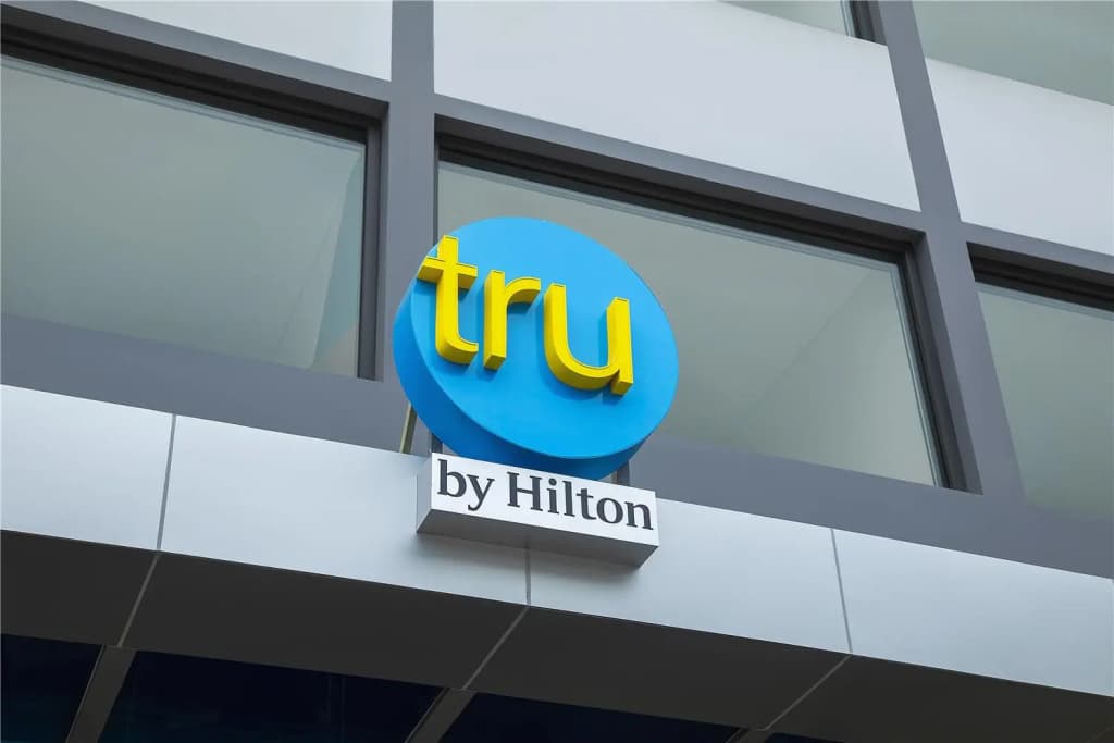 Tru by Hilton Ha Long Hon Gai Centre - photo 7