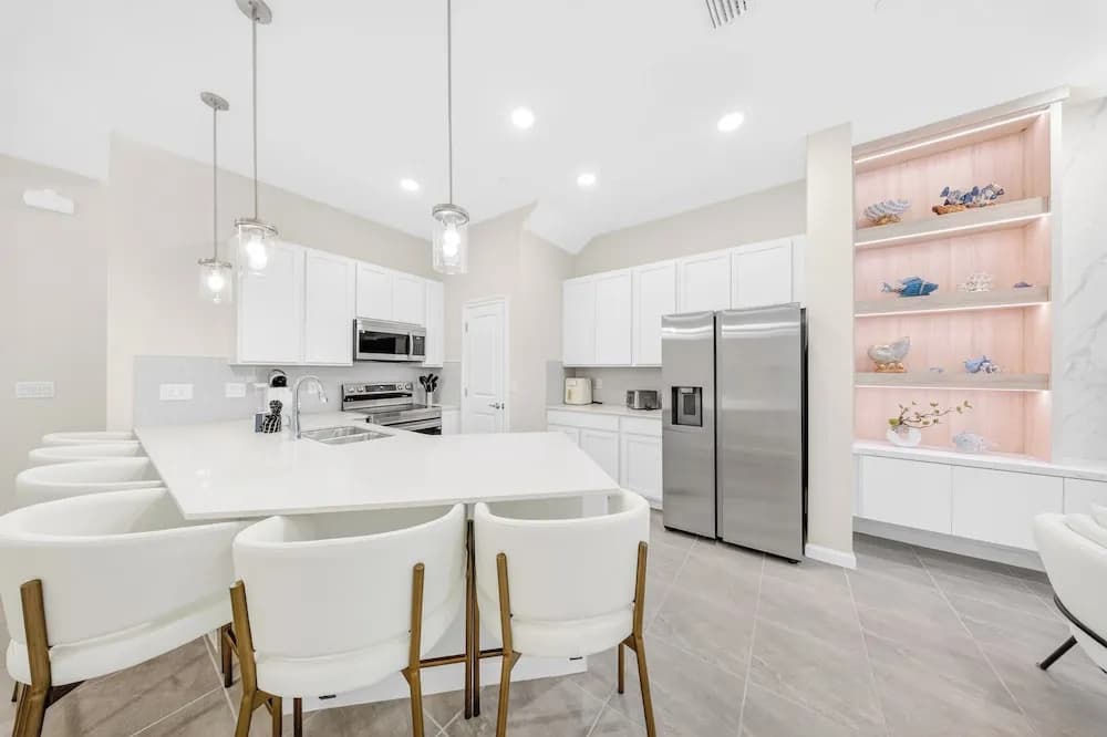 NEW 5bd/5ba Townhome Near Seaworld - photo 24
