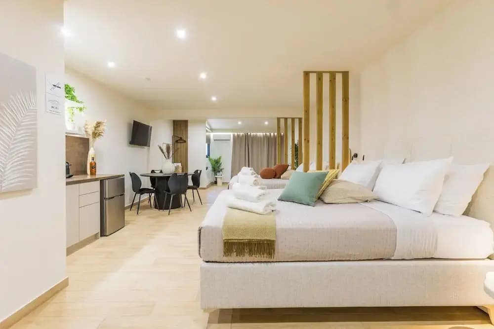Raise Thiseio Stylish Living - photo 23