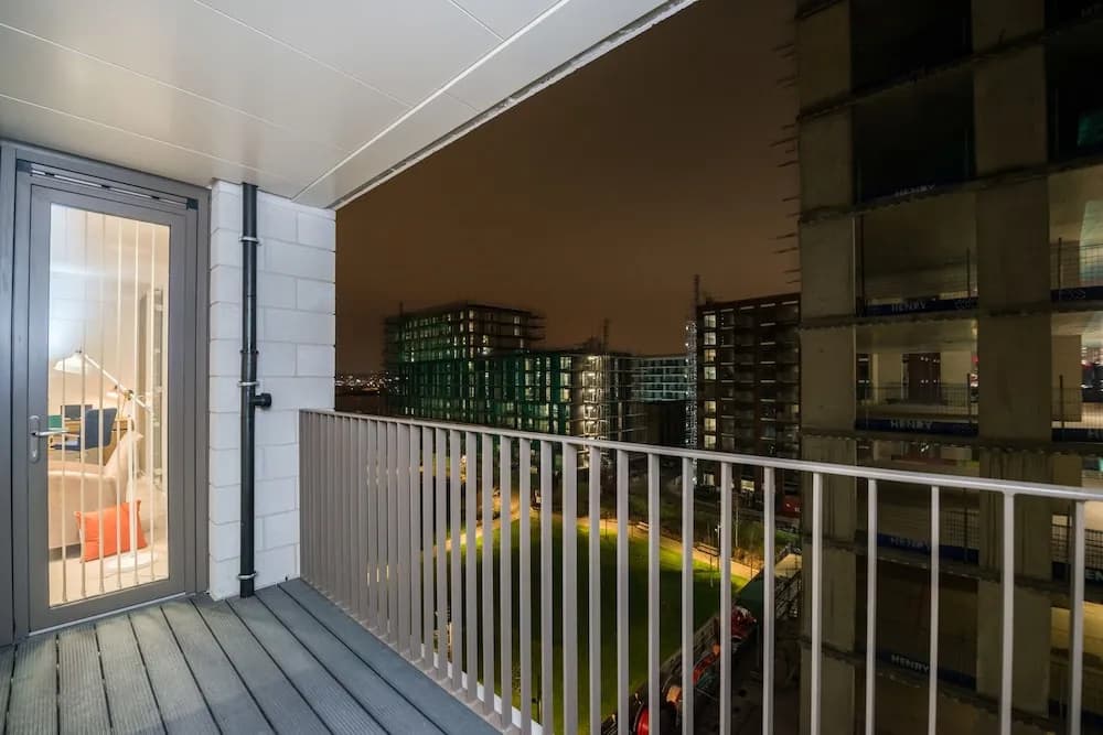 High-Quality apartment for EXCEL O2 - photo 12
