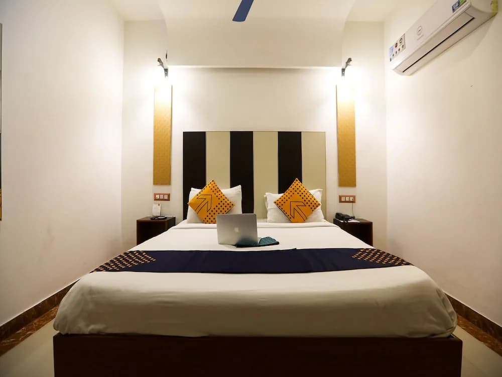 Hotel Deluxe Inn - photo 5