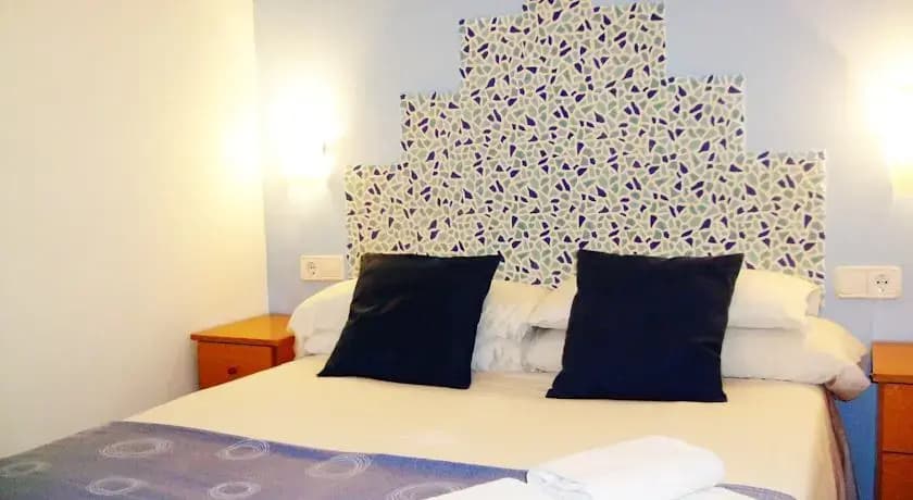 Ramblas Suites - photo 1