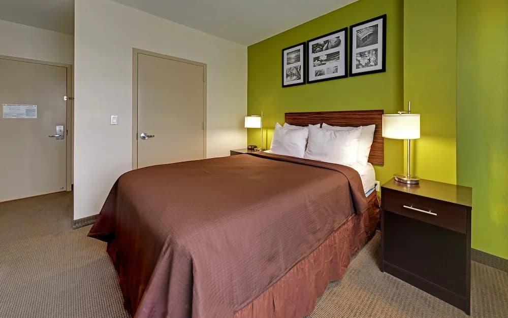 Sleep Inn near JFK AirTrain - photo 3