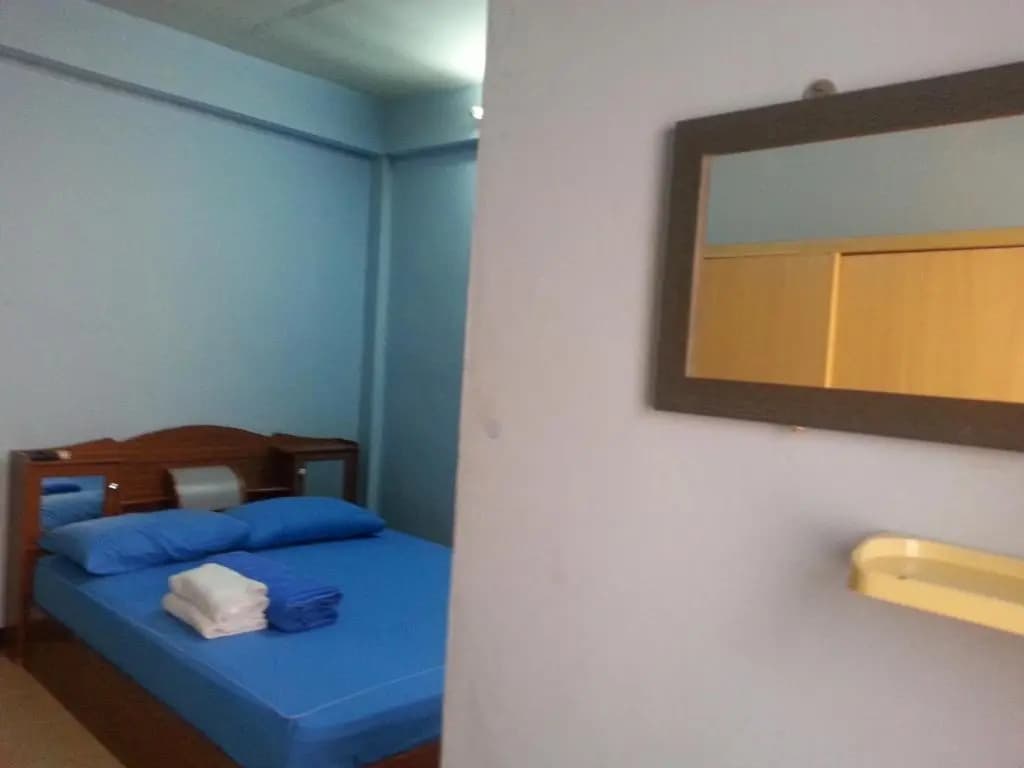 Roong-Arun Apartment - photo 3