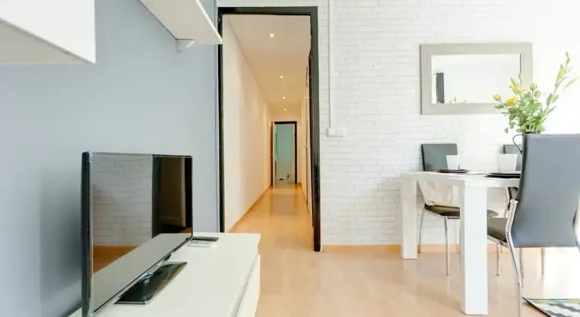 Flat In Barcelona - photo 8