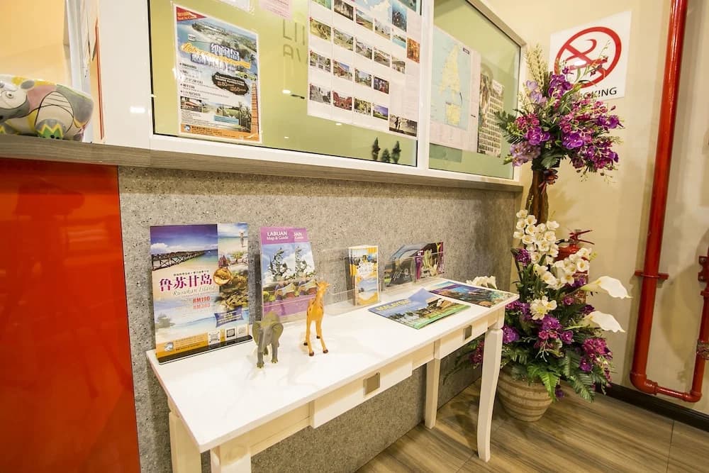 Labuan Avenue Hotel - photo 20