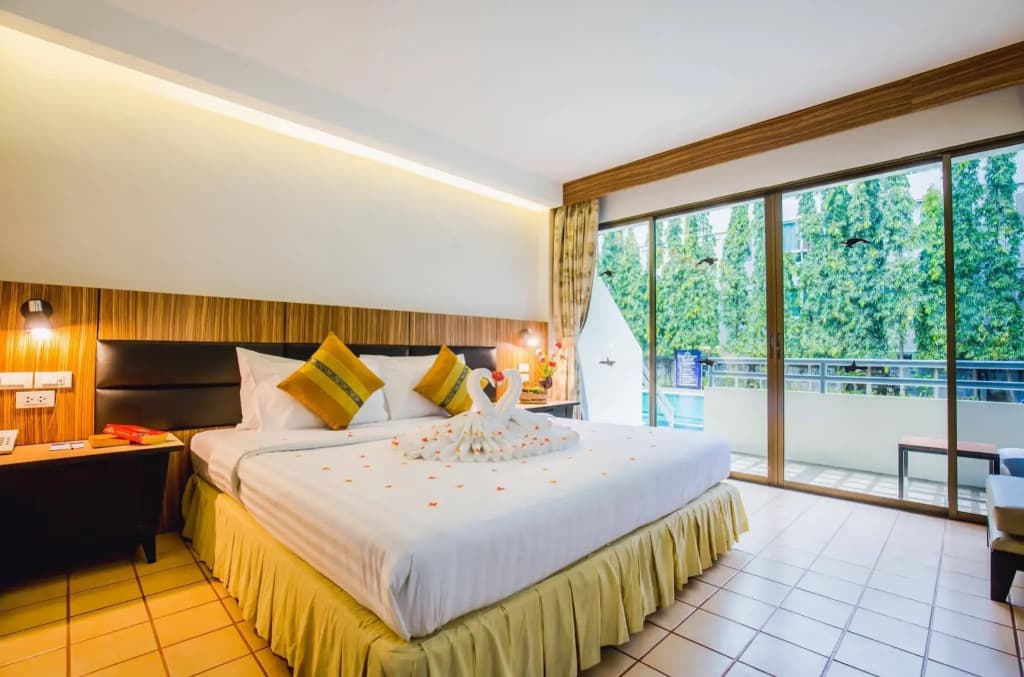 Karon Whale Resort Karon Beach (SHA Certified) - photo 4