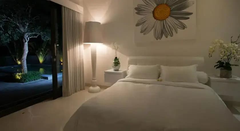 Shreya Villa - photo 2