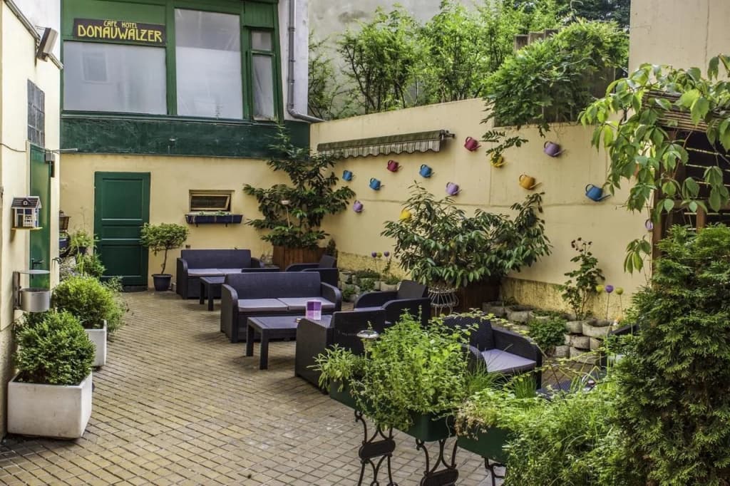 BoutiqueHOTEL Donauwalzer - photo 1