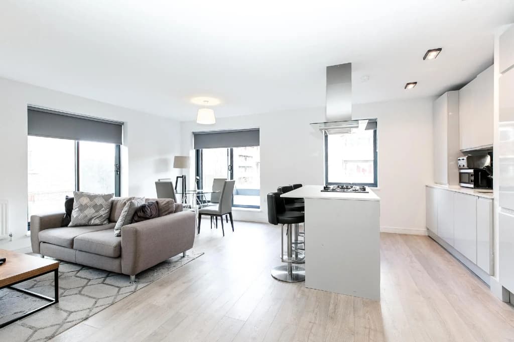 Aldgate by Excel Apartments - photo 1