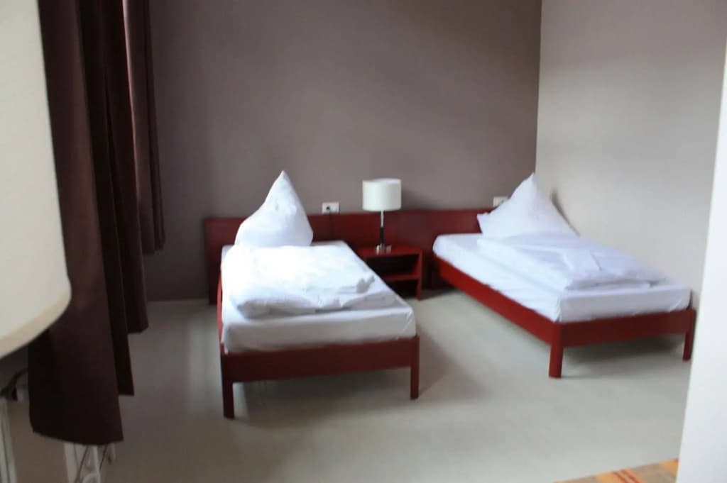 PLUS BERLIN Hotel & Hostel - photo 7