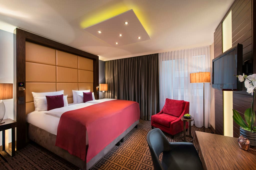 Hotel Palace Berlin - photo 40