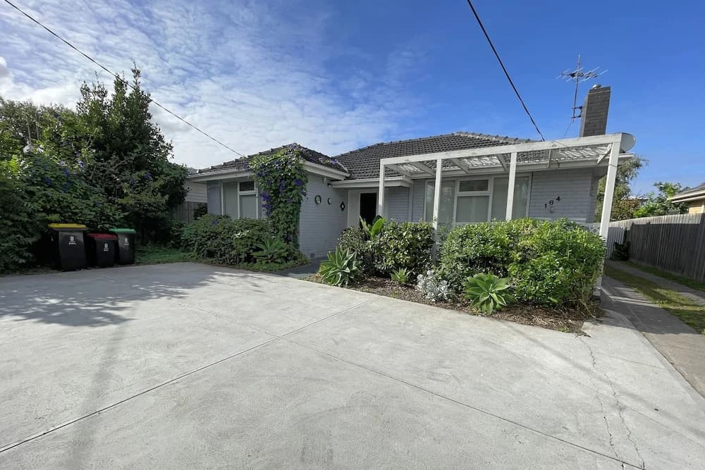 Bayside 4-BRM Home near Mentone - photo 13