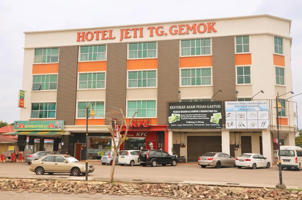 Hotel Jeti Tg Gemok - photo 1